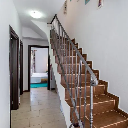 빌라 Olive Maison 아스트리스